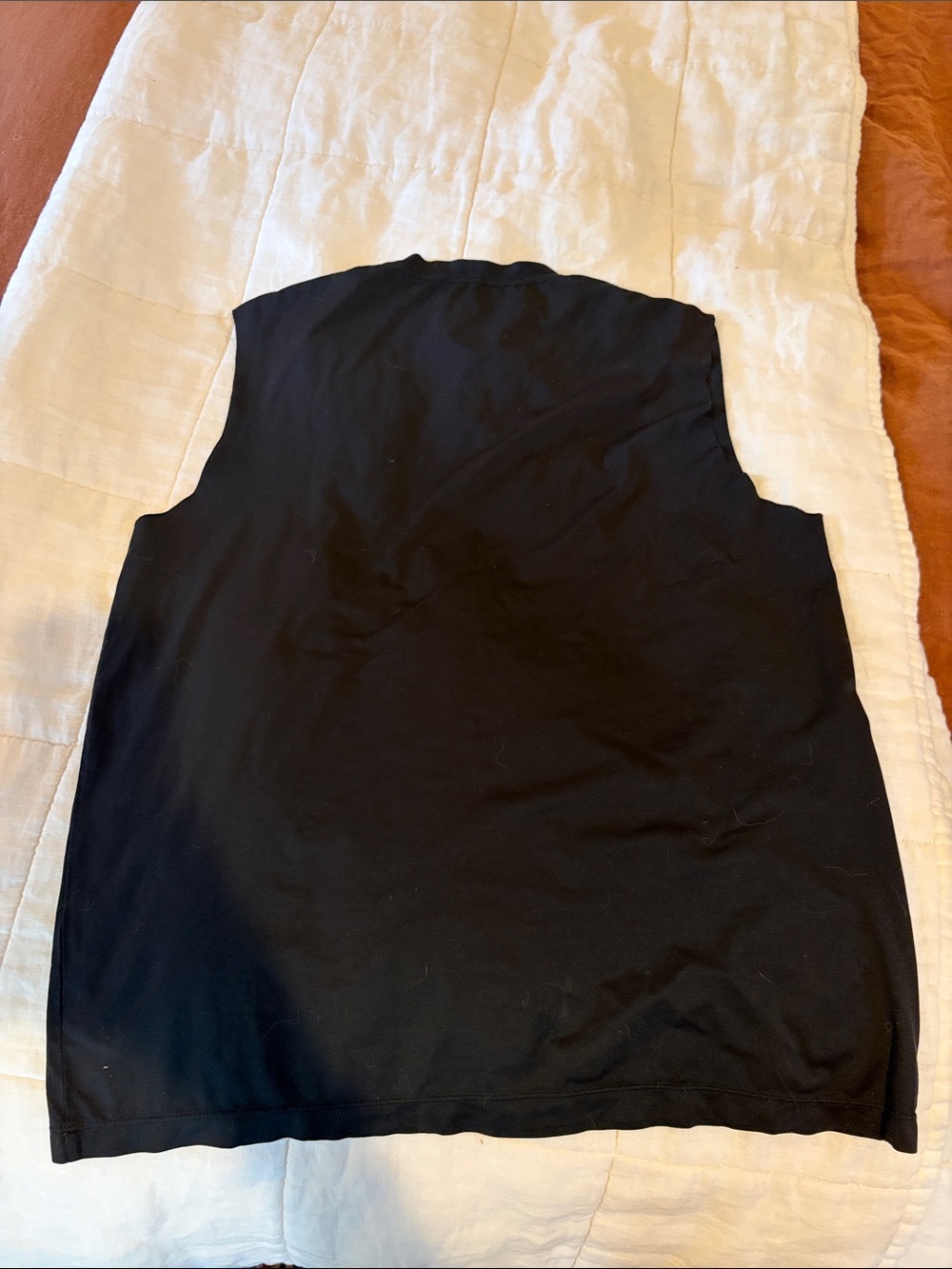Satisfy Running Black Sleeveless Auralite Muscle T - Running Cult Member - Picture 4 of 6